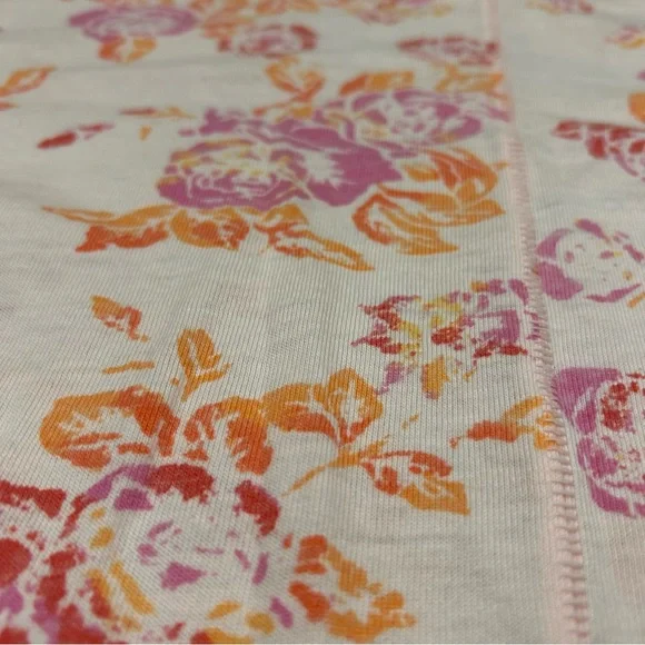 Free People Blush Combo Tourist Tee Shirt Floral Pink New with Tags NWT Top - Picture 10 of 10